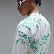 Hibiscus Breeze Tee - White