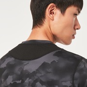 Technical Base Layer SS Crew - Black Print
