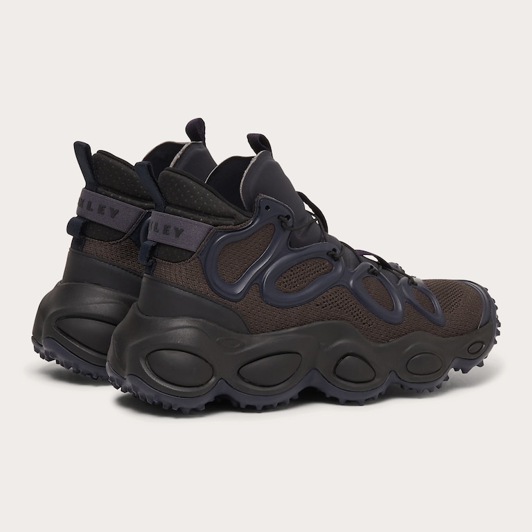 Eon Alpha - Triple Black
