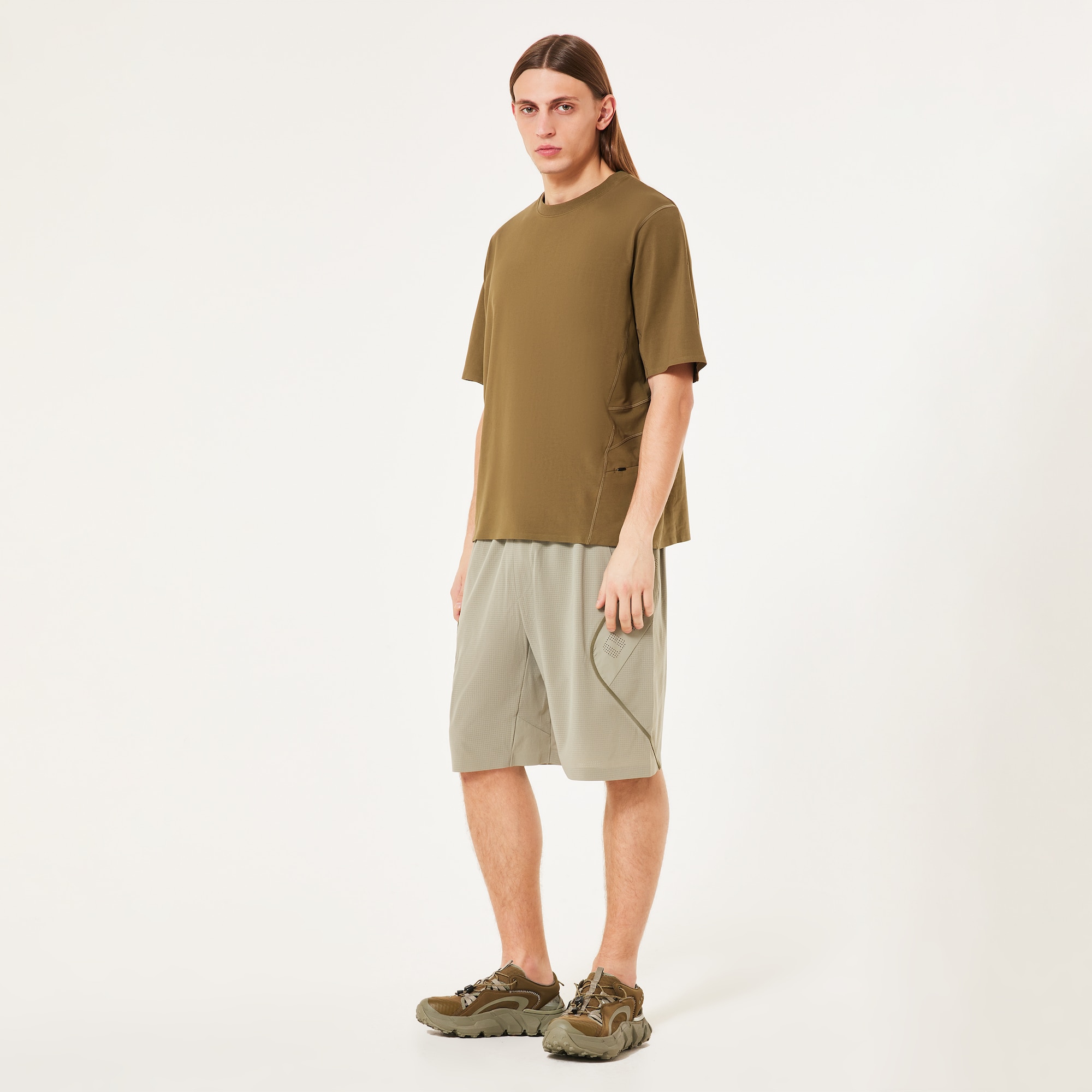 FOA406826__7C9_omqt1.png?