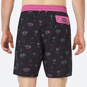 Tropics B1B Rc 18" Beach Short - Tonal Black