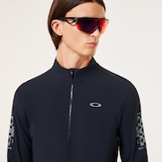 Off Grid Pkble Jacket 2.0 - Blackout