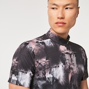 Skull Blurred Mock Shirt - Black Print