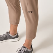 Enhance Multi Cropped Pants 3.0 - Driftwood