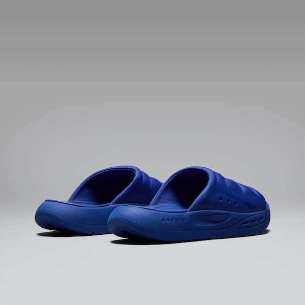 Studio Slide