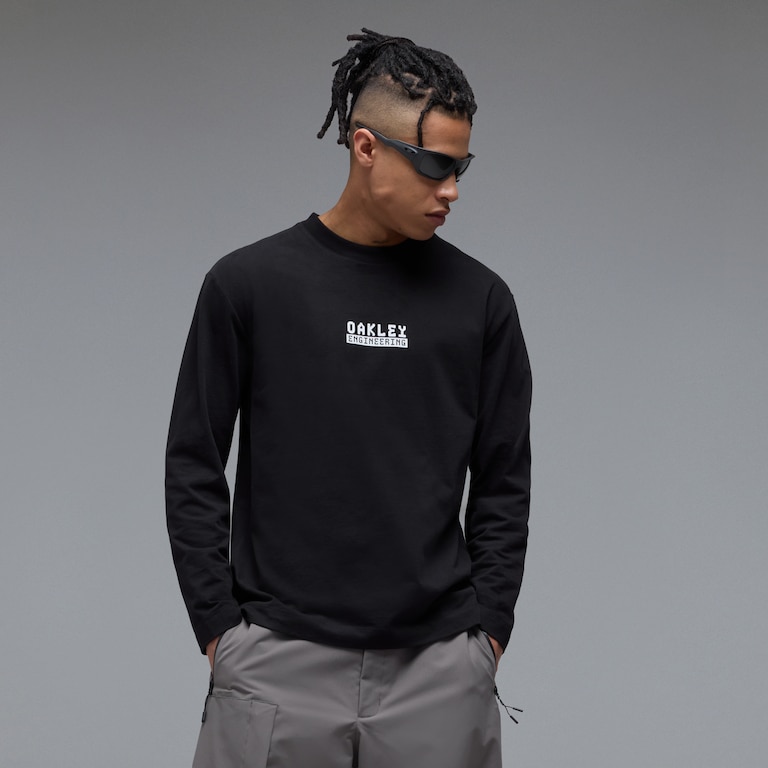 Animatronic Frog LS Tee - Pitch Black