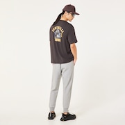 En New Retro Tee Foothill 2.0 - Shadow/Black