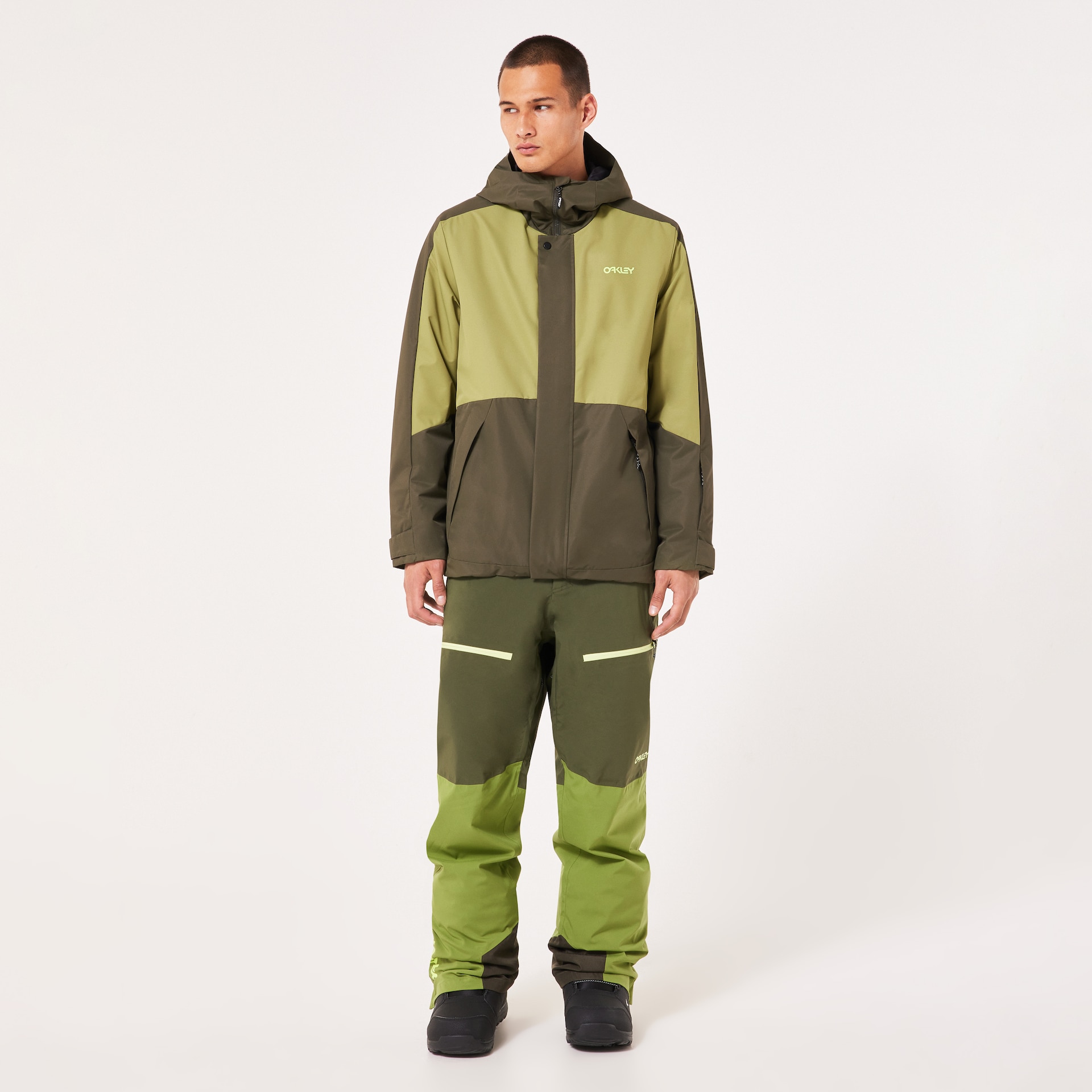 Oakley Range RC Jacket 2.0 in New Dark Brush | Oakley® EU