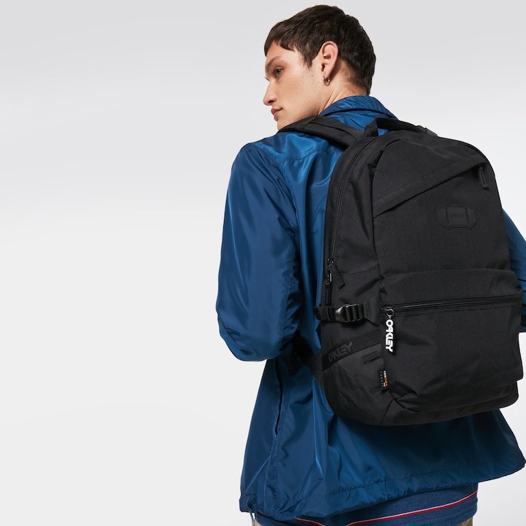 Street Backpack 2.0 - Blackout