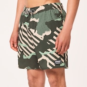 Grip Camo Rc 18" Beachshort - Green Stripe/Grip Camo