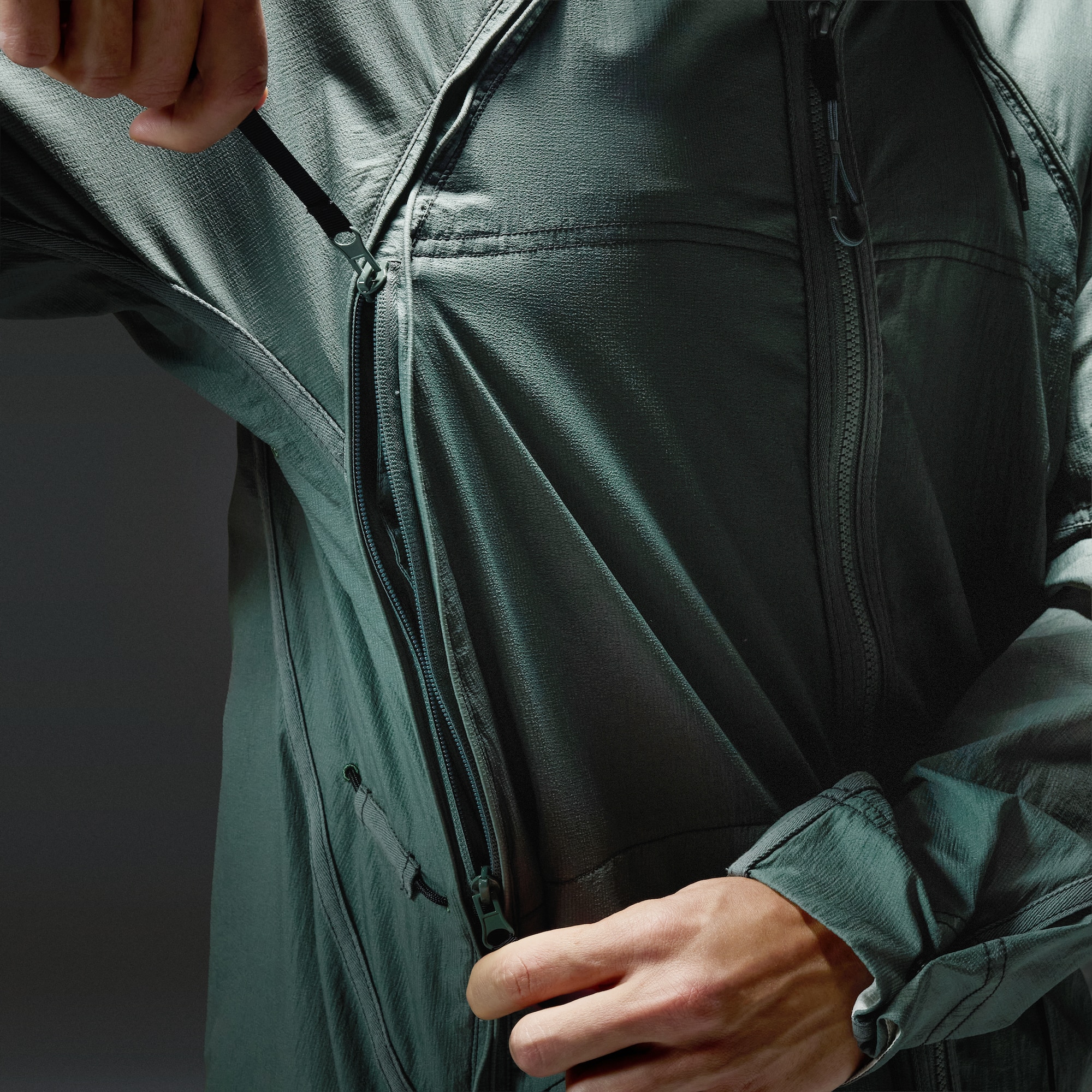 オークリー Latitude Veil Flow Jacket Aviator Green | オークリー