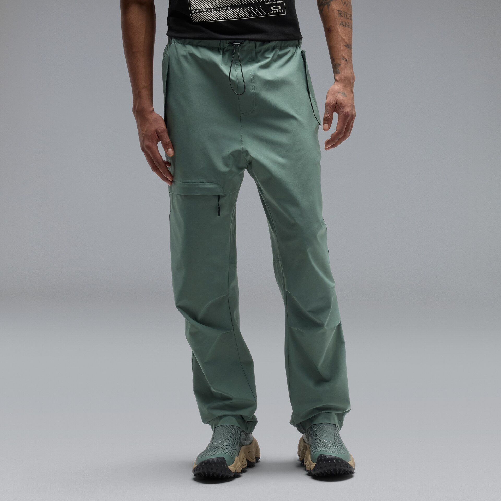 Oakley Whirl SZN Outdoor Pant in Cement | Oakley® CA