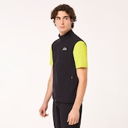 Elements Vest - Blackout