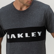 Camiseta Oakley Sport - Blackout
