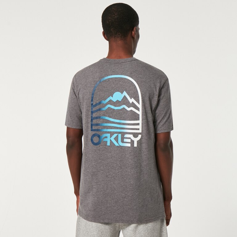 Gradient Mountain B1B Tee - New Athletic Grey
