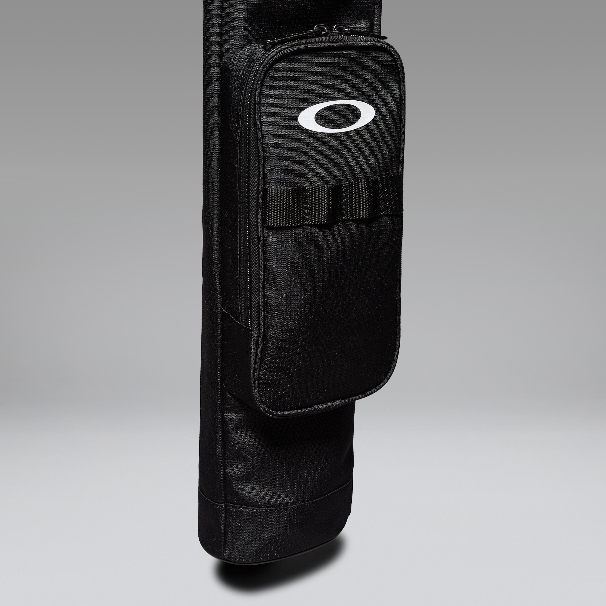 オークリー Stand Club Case 19.0 Fw Pitch Black | オークリー公式