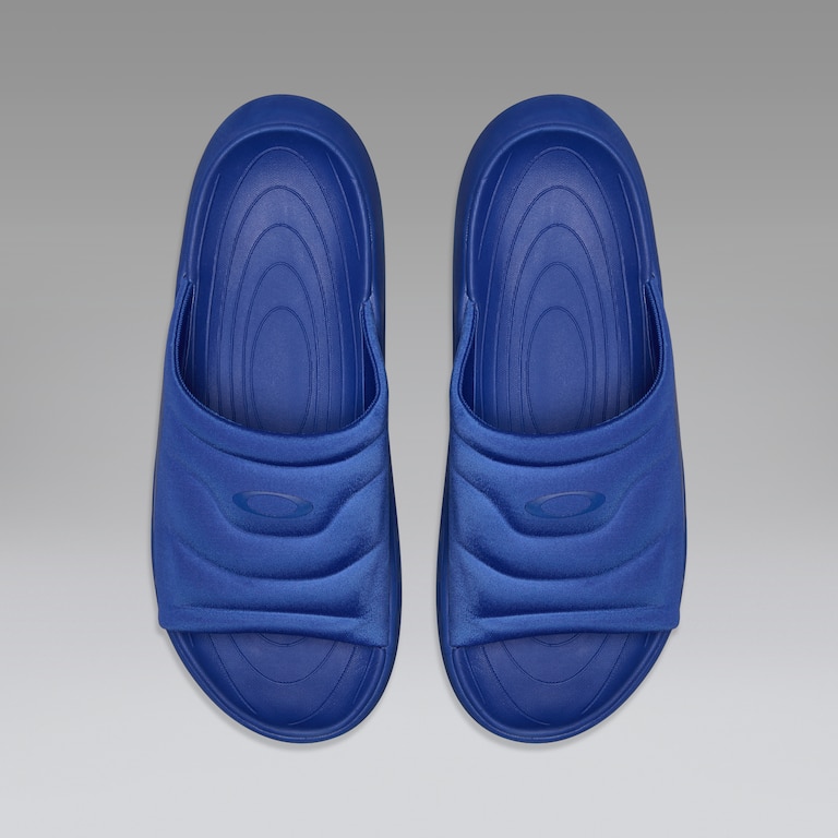 Studio Slide - Electric Blue