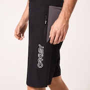 Seeker Short 2.0 - Blackout/Uniform Gray