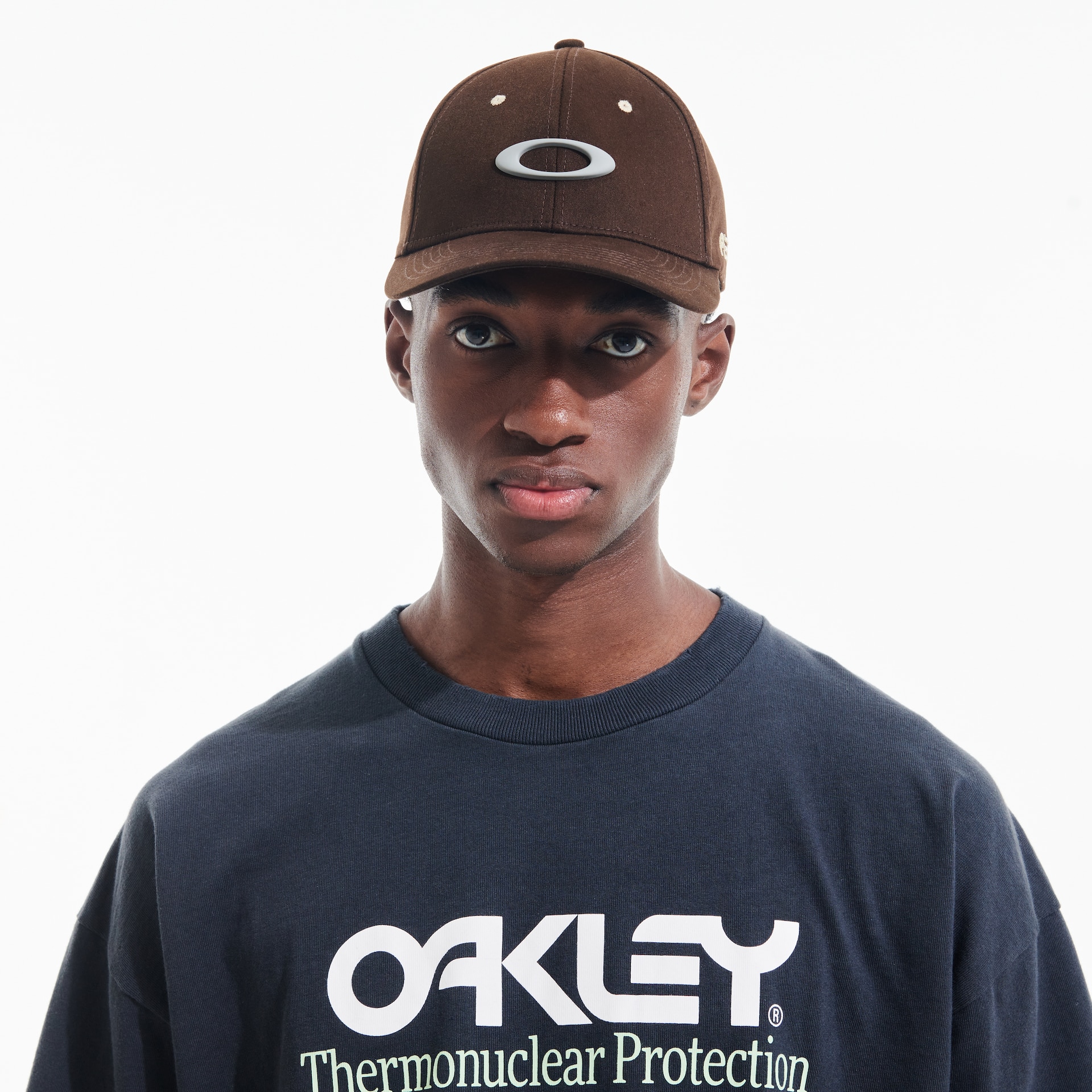 Oakley New Era 39 Thirty Cap PIET x em Vintage Brown | Oakley® BR