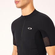 Endurance Ultra Vented Jersey - Blackout