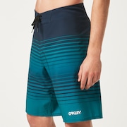 Fade Out 21" Rc Boardshort - Green/Fathom Stripes