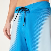 Ellipse 18" Boardshort - Swimming Blue