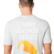 Iridium Tee - Light Gray