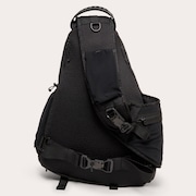 Latitude Sling Pack - Blackout