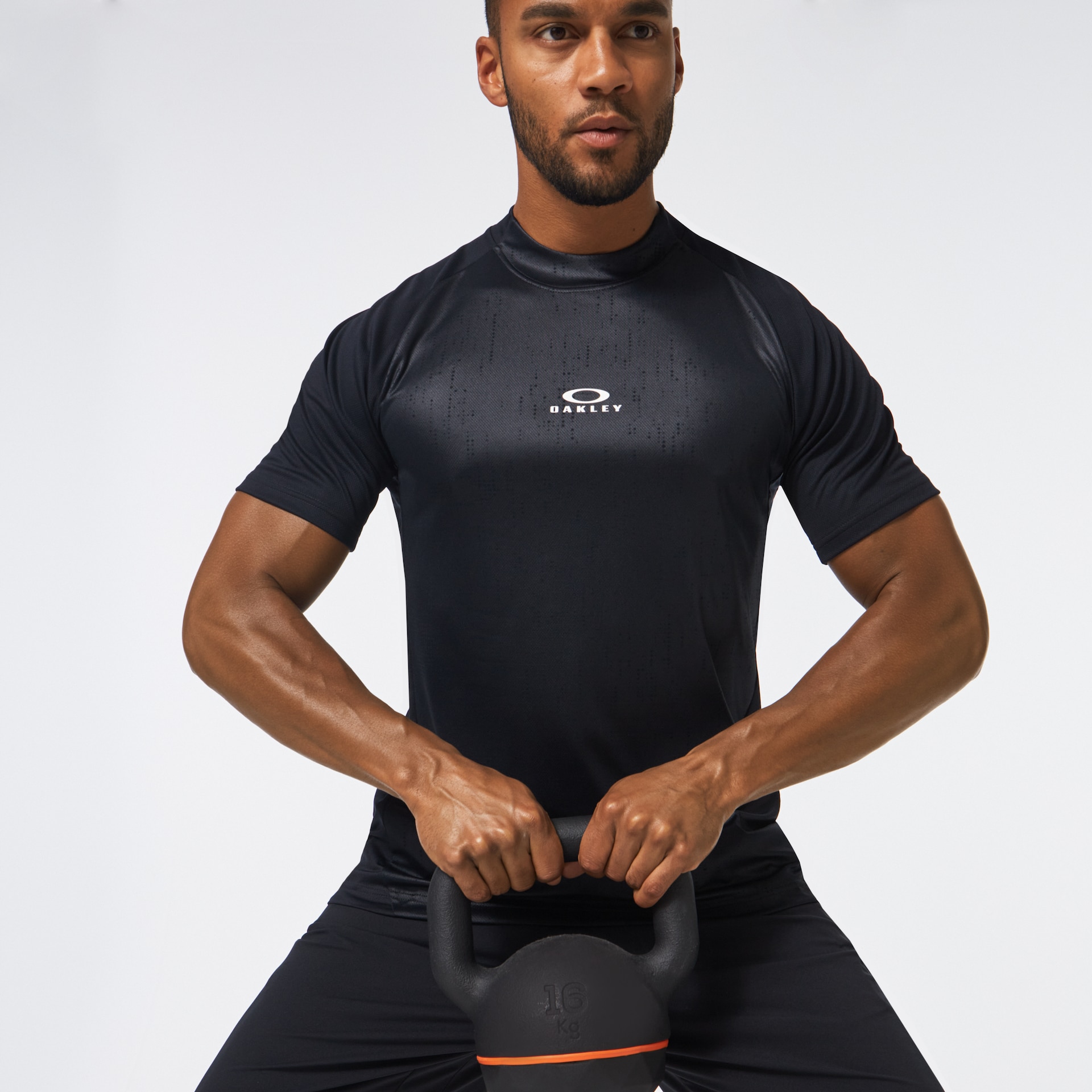Oakley Matrix Print Rc Tee in Blackout | Oakley® US