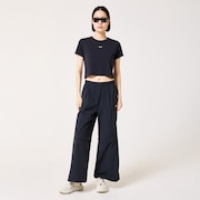 Radiant Essential Cropped Tee - Pitch Black