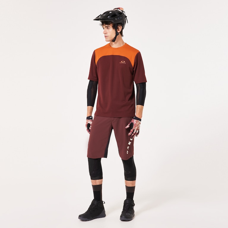 Free Ride Short - Grenache