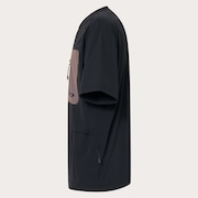 Latitude Utility Multi-Pocket Tee - Blackout