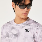 Slant Graphic Tee 12.0 - Berry Print