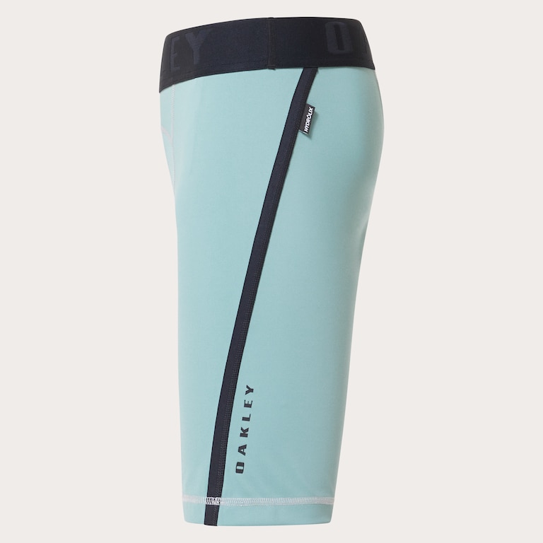 Performance Compression Short - Pacific