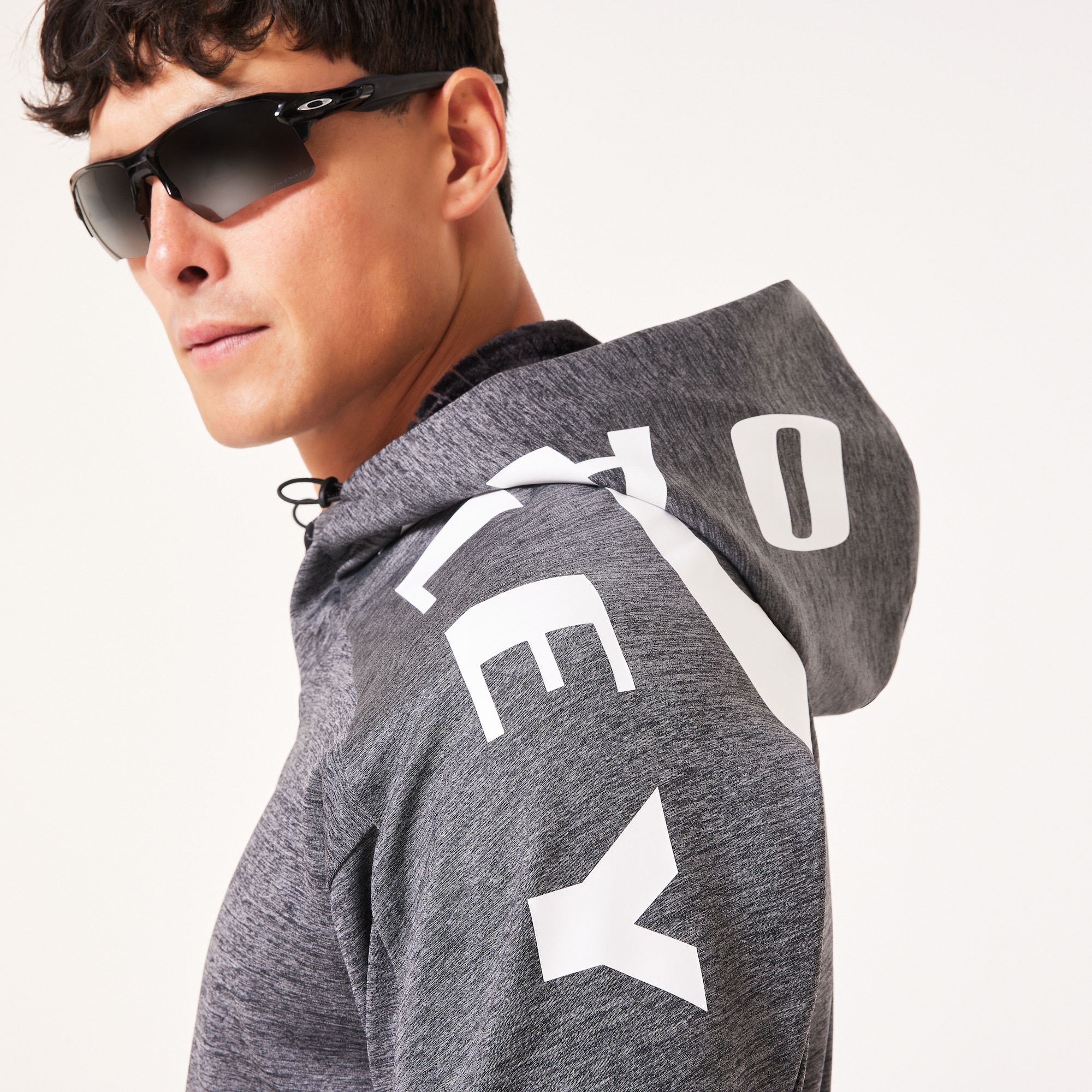 Oakley En 3RDG Synchronism Jacket 7.7 in Dark Gray Heather