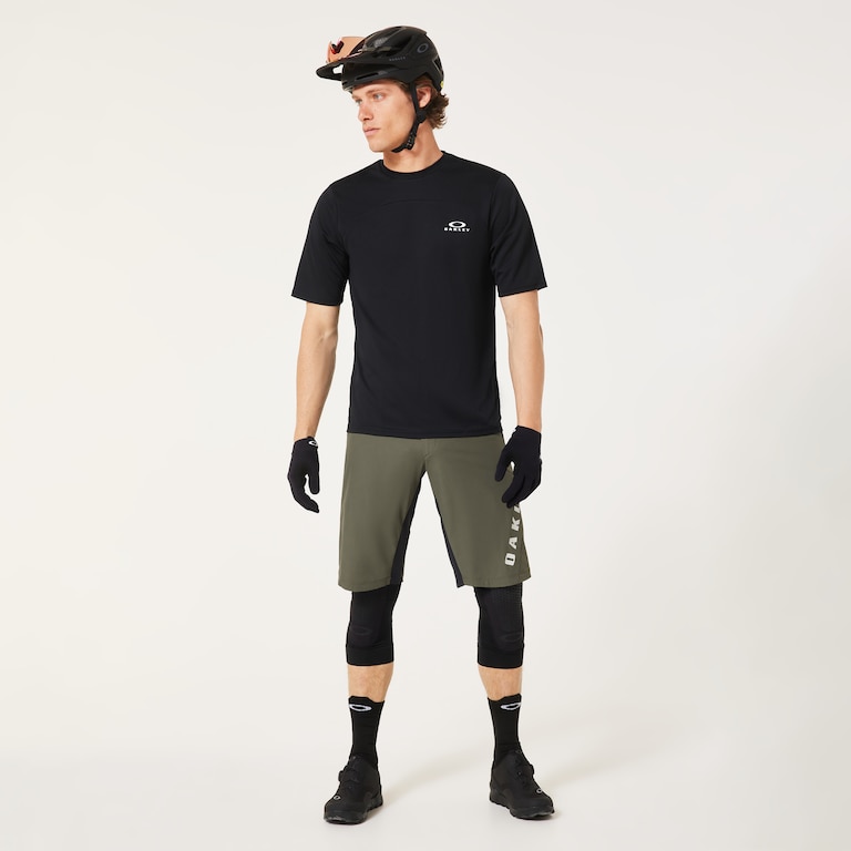 Free Ride Lined Short - Army Green