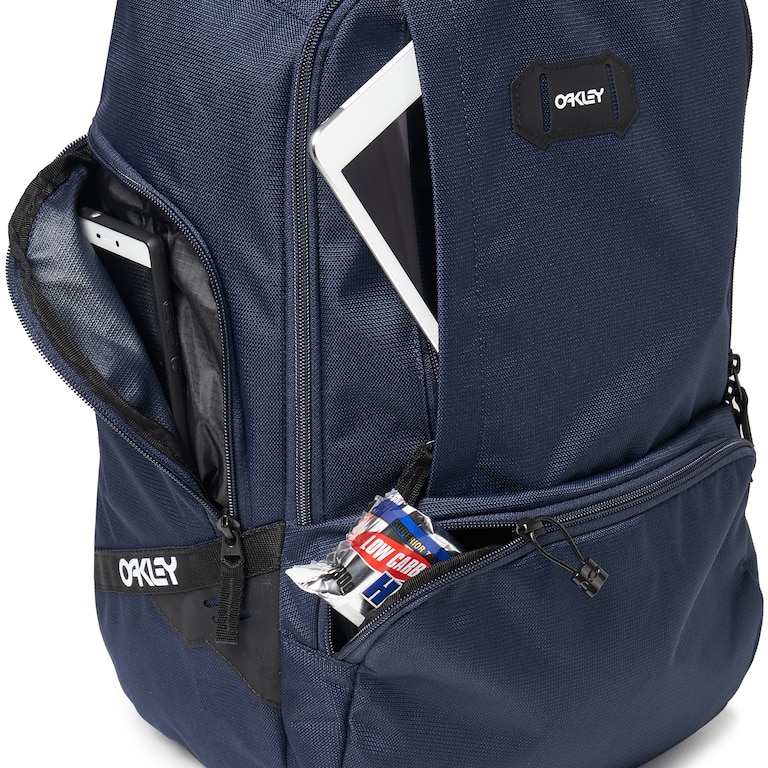 Street Organizing Backpack - Fathom