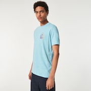 Gradient Mountain B1B Tee - Bright Blue