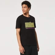Digi-Mountains Tee - Blackout