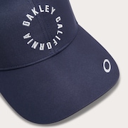 Elevate Circular Cap Fa 24.0 - Peacoat