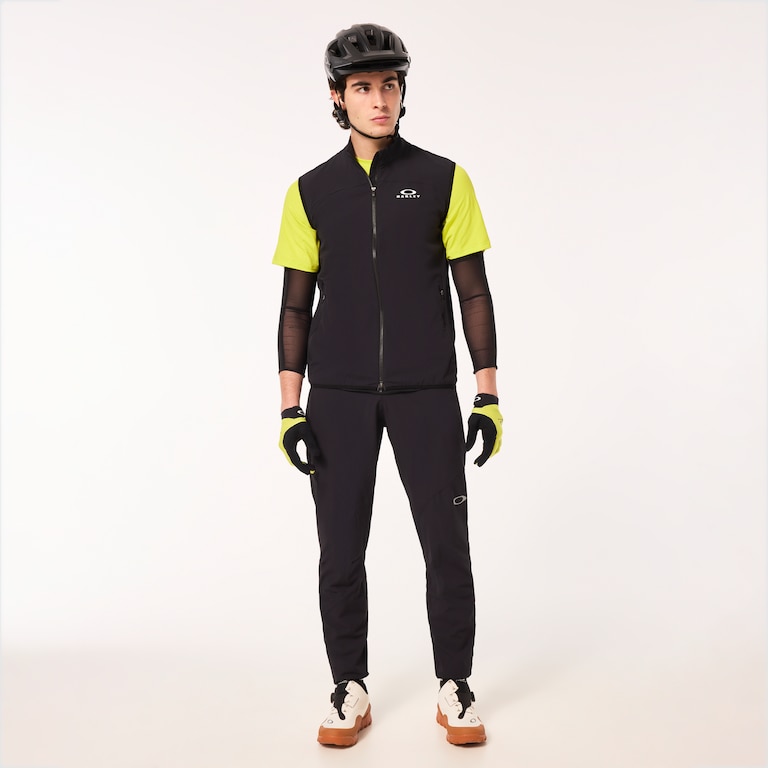 Elements Vest - Blackout