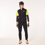 Elements Vest - Blackout