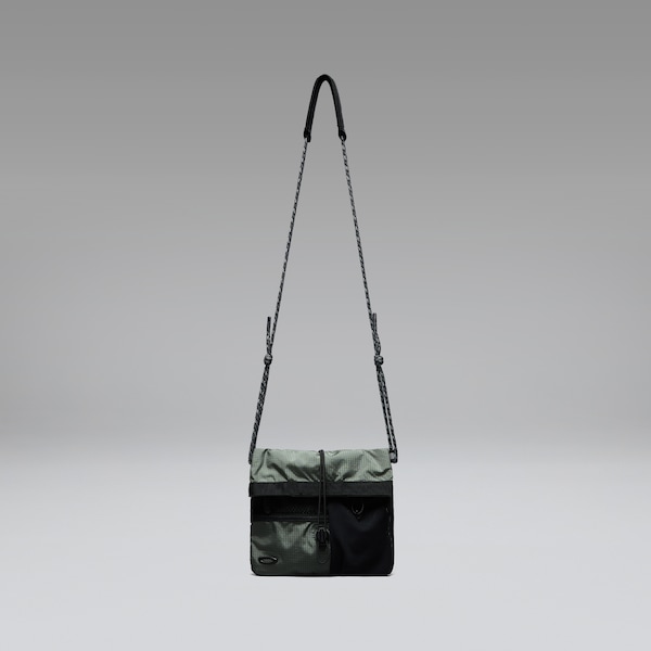 Reserve Pouch
