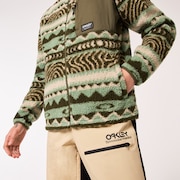 Mountain Fire Sherpa - Green Norway Pattern