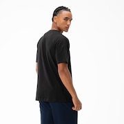 Camiseta Oakley O-store Sketch - Blackout