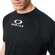 Enhance Short Sleeve Crew 9.0 - Blackout