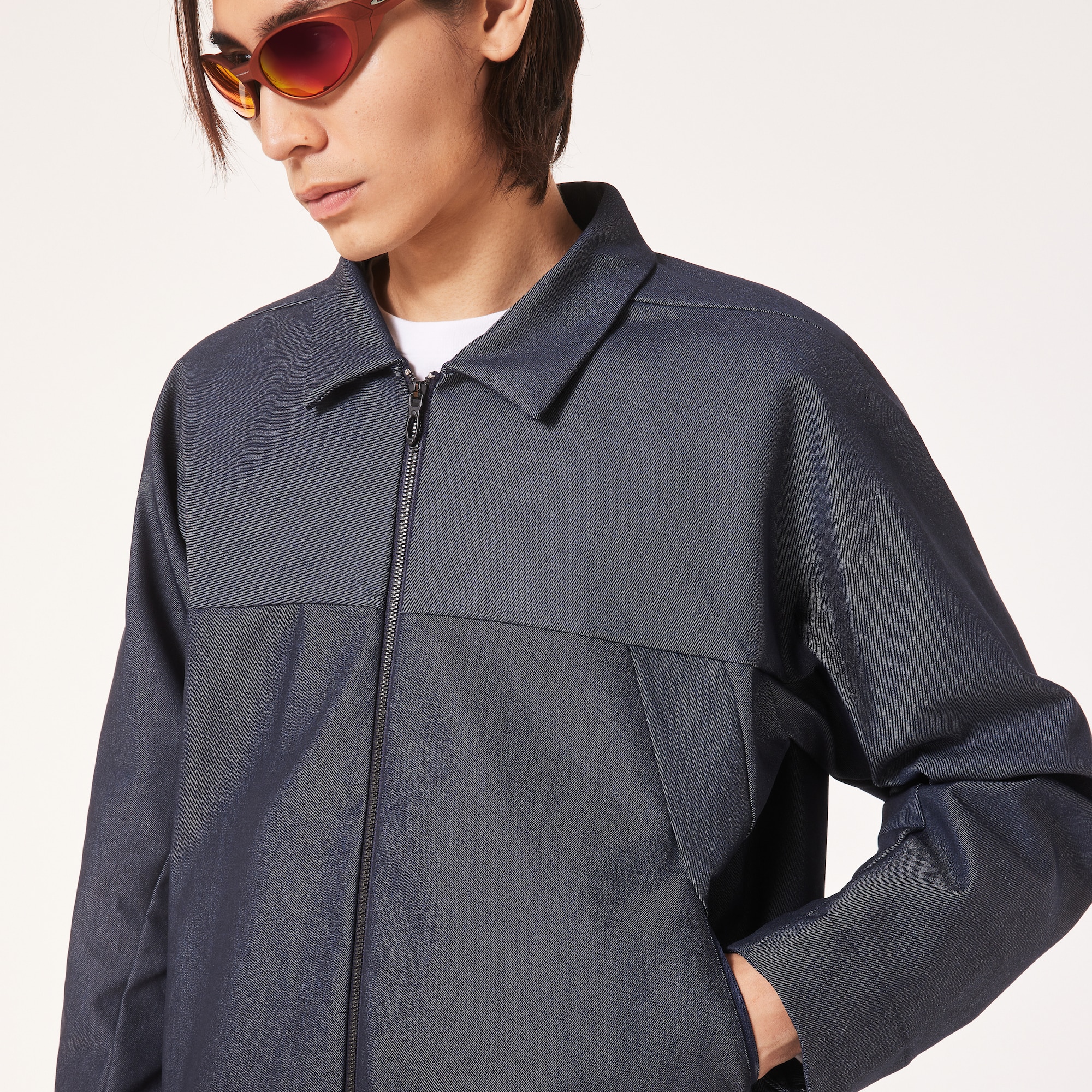 Oakley Rs Shell Ingenious Zip Blouson in Blue Indigo | Oakley® JP