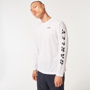 Slant Logo Print L/S Tee 6.0 - White