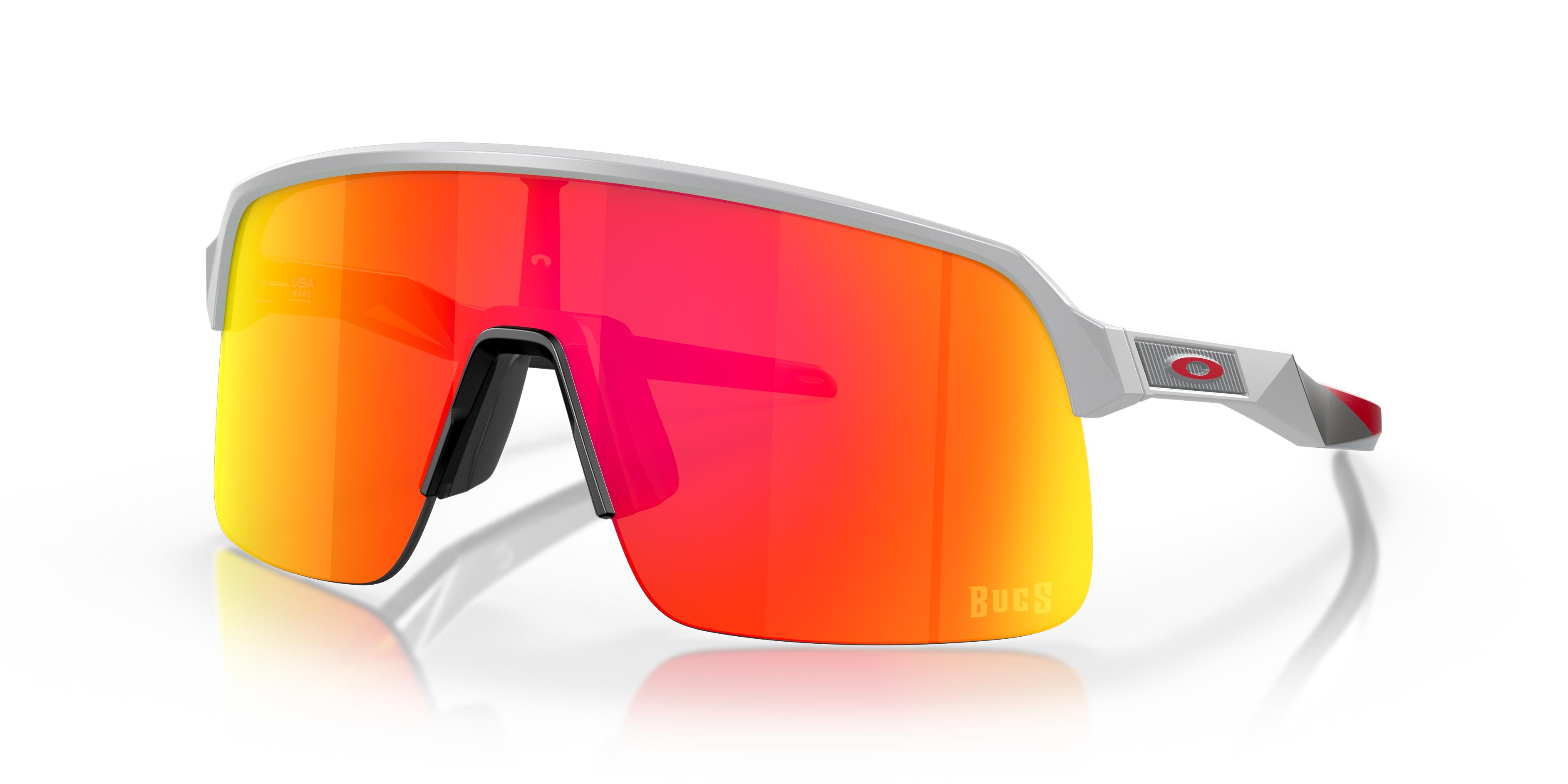 v*z様 オークリー　バクスター Oakley Tampa Bay Buccaneers Sutro Lite Sunglasses with Matte Fog