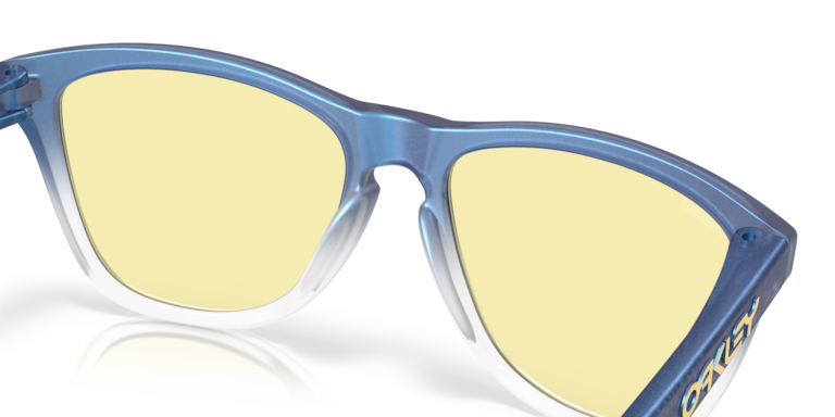 Oakley X Fortnite™ Frogskins™ - Matte Cyan/Blue/Clear Shift Fade